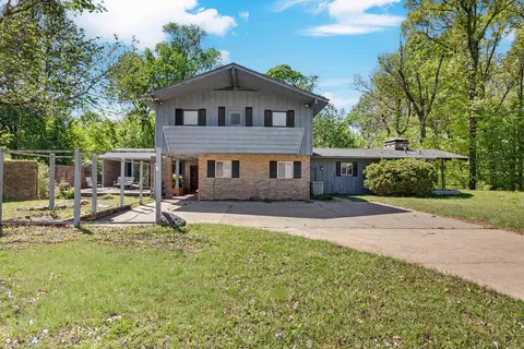 117 Avalon Pl, Helena, AR 72342