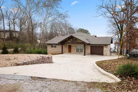 38 Winnebago Cir, Cherokee Village, AR 72529
