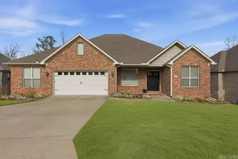 6 Hoggards Rdg, Little Rock, AR 72211