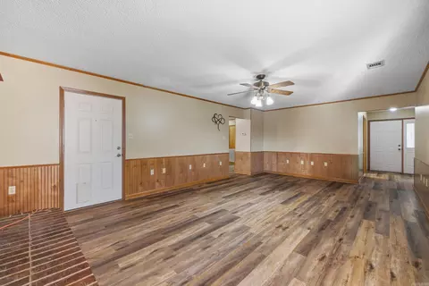 Living - 50 Rosewood Dr, Beebe, AR 72012 photo 4 of 5