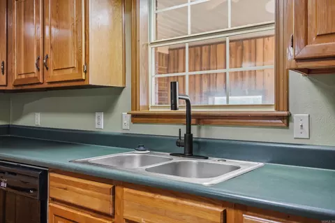 Kitchen - 50 Rosewood Dr, Beebe, AR 72012 photo 2 of 3