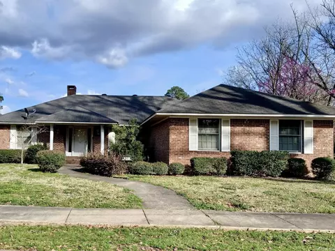 110 N Munn, Warren, AR 71671