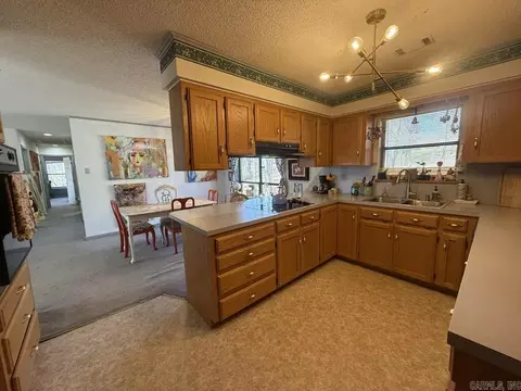 Kitchen - 3960 Hwy 5, Benton, AR 72019 photo 1 of 5