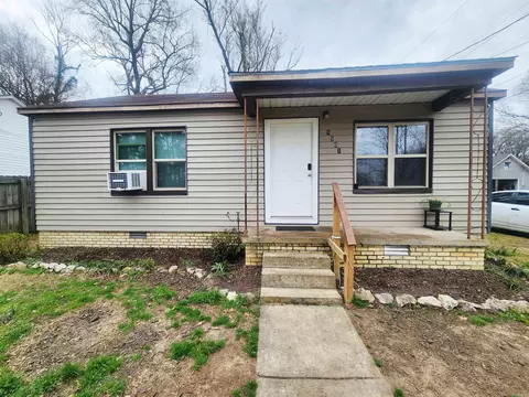 1501 E Highland Ave, Malvern, AR 72104