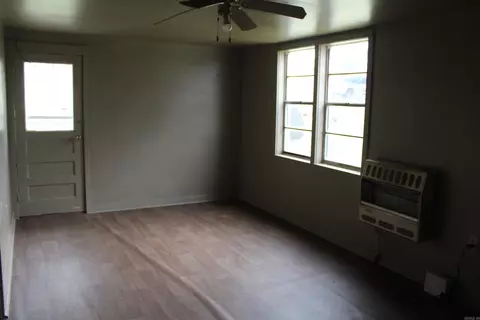 Living - 400 Canaan Rd, Marshall, AR 72650 photo 3 of 3