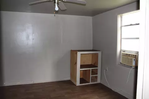 Bedroom - 400 Canaan Rd, Marshall, AR 72650 photo 1 of 4