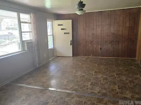 Living - 400 Canaan Rd, Marshall, AR 72650 photo 1 of 3
