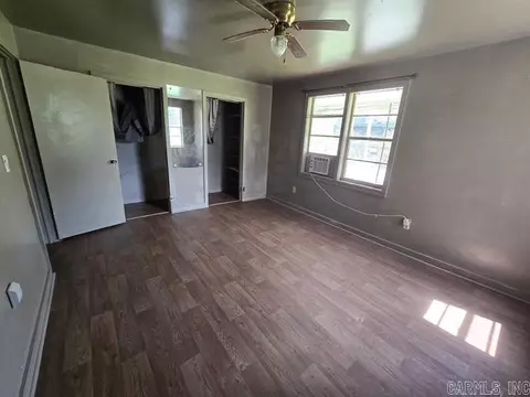 Bedroom - 400 Canaan Rd, Marshall, AR 72650 photo 3 of 4