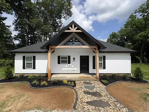105 Unit A Adams Dr, Pangburn, AR 72121