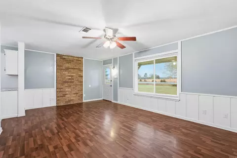 74 E Main, Greenbrier, AR 72058 photo 8