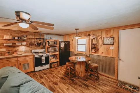 Kitchen - 59 Easy St, Mount Ida, AR 71957 photo 1 of 2