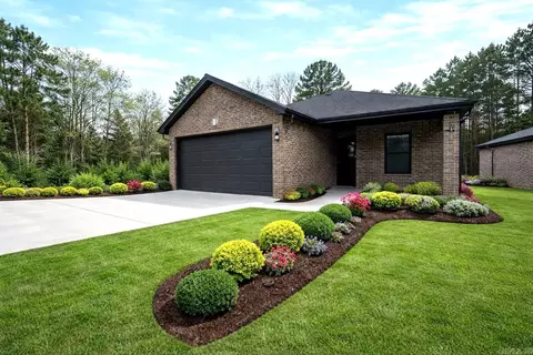 319 N High St, Heber Springs, AR 72543