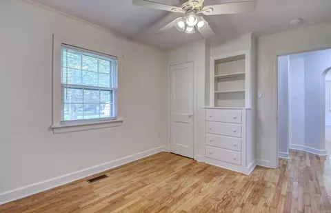 Bedroom - 721 Fairview St, Conway, AR 72034 photo 3 of 11