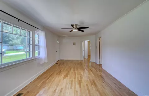 Living - 721 Fairview St, Conway, AR 72034 photo 4 of 6