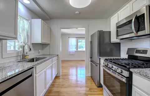 Kitchen - 721 Fairview St, Conway, AR 72034 photo 1 of 3