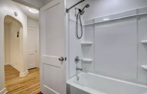 Bath - 721 Fairview St, Conway, AR 72034 photo 1 of 2