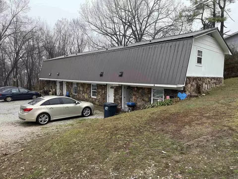705 N Rowland St, Harrison, AR 72601
