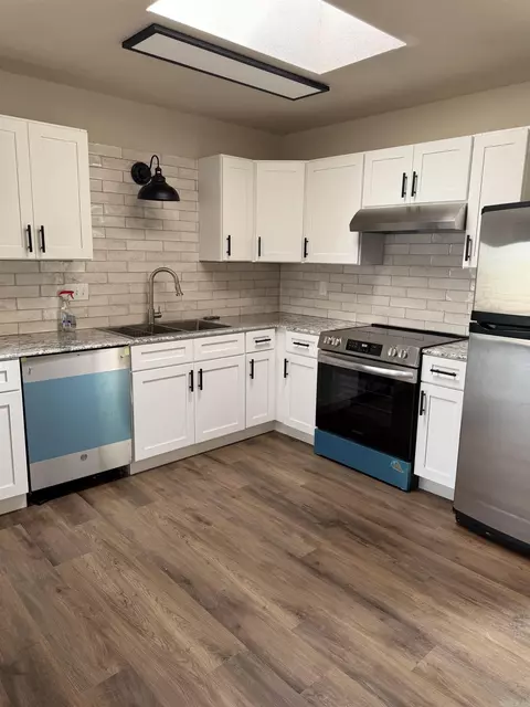 Kitchen - 2409 Tannenbaum Rd, Drasco, AR 72530 photo 1 of 4
