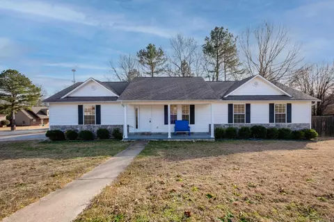 7809 Hayley Dr, Sherwood, AR 72120