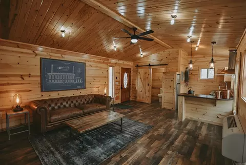 Living - 195 Bearce Cir, Mount Ida, AR 71957 photo 5 of 5