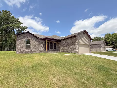 Exterior - 716 Moon Rd, Ward, AR 72176 photo 4 of 6