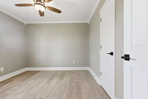Bedroom - 4010 W 17th Ave, Pine Bluff, AR 71603 photo 5 of 5