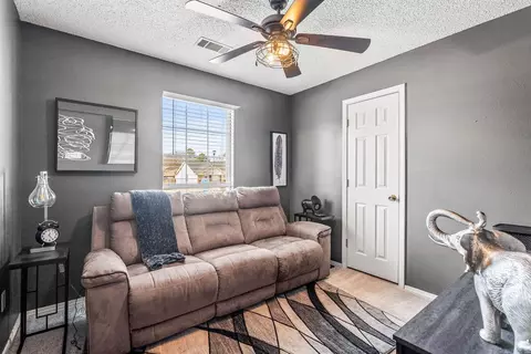 Bedroom - 44 Meadow Ridge Loop, Maumelle, AR 72113 photo 1 of 6