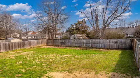 Exterior - 44 Meadow Ridge Loop, Maumelle, AR 72113 photo 5 of 8