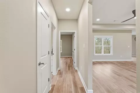 Entry Way - 158 E Dodson Rd, Arkadelphia, AR 71923 photo 3 of 3