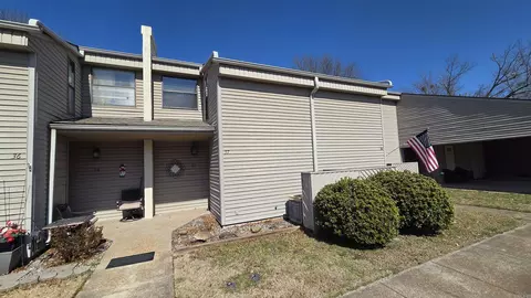 135 Hillview Apt 37 Dr #37, Fairfield Bay, AR 72088
