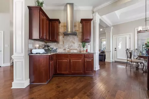 Entry Way - 9040 Naples Cv, Benton, AR 72019 photo 2 of 10