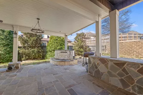 Exterior - 9040 Naples Cv, Benton, AR 72019 photo 3 of 6