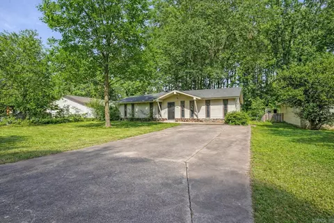 3105 Hines Dr, Jacksonville, AR 72076