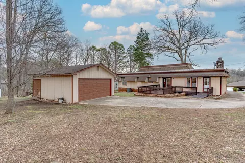 53 Cherokee Dr, Cherokee Village, AR 72529