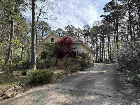 233 Rock Hill Rd, Fairfield Bay, AR 72088