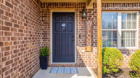 Entry Way - 16 Whitetail Dr, Ward, AR 72176 photo 1 of 2