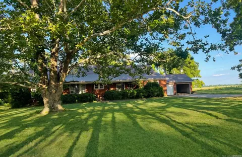 1969 Sfc 808, Forrest City, AR 72335