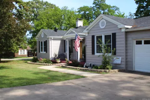 701 W Sunset, Nashville, AR 71852