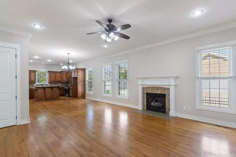 Living - 300 A Street St, Bryant, AR 72022 photo 2 of 5