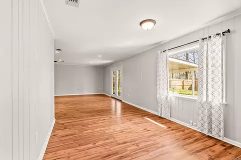 10 Forrest Ln, Conway, AR 72034 photo 18