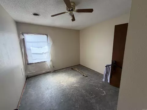 Bedroom - 620 Dock St, Rector, AR 72461 photo 3 of 5