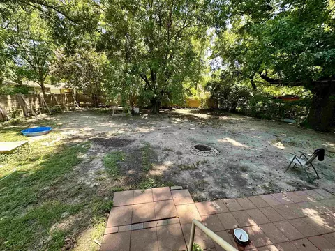 Exterior - 1512 W 23rd Ave, Pine Bluff, AR 71603 photo 2 of 2