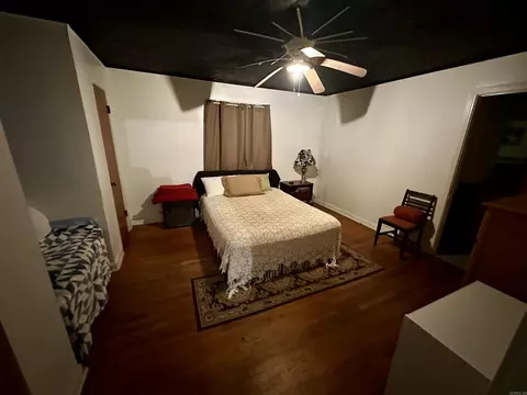 Bedroom - 1512 W 23rd Ave, Pine Bluff, AR 71603 photo 4 of 6