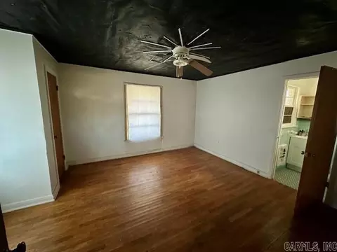 Bedroom - 1512 W 23rd Ave, Pine Bluff, AR 71603 photo 5 of 6