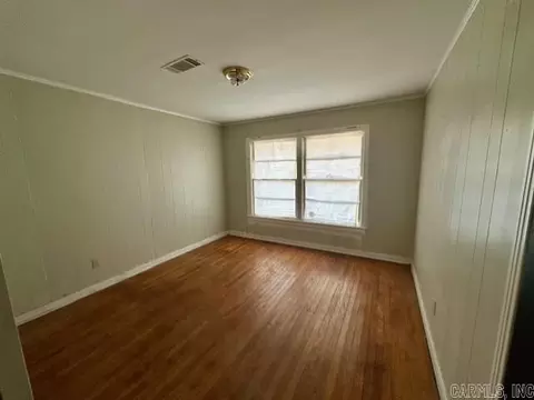 Bedroom - 1512 W 23rd Ave, Pine Bluff, AR 71603 photo 3 of 6