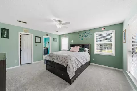 Bedroom - 11 Circle B Dr, Ward, AR 72176 photo 1 of 9