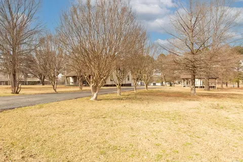 Exterior - 11 Circle B Dr, Ward, AR 72176 photo 4 of 11