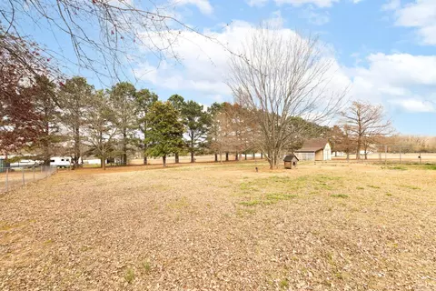 Exterior - 11 Circle B Dr, Ward, AR 72176 photo 9 of 11