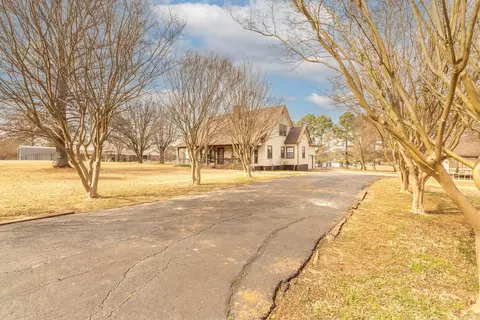 Exterior - 11 Circle B Dr, Ward, AR 72176 photo 3 of 11
