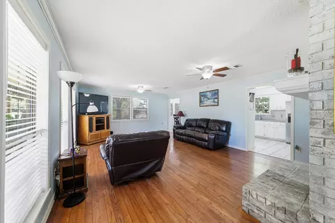 Living - 11 Circle B Dr, Ward, AR 72176 photo 1 of 5